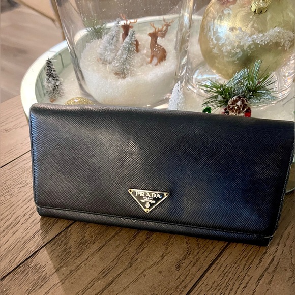 Authentic Prada Saffiano Long Zip Wallet Black - Picture 13 of 14